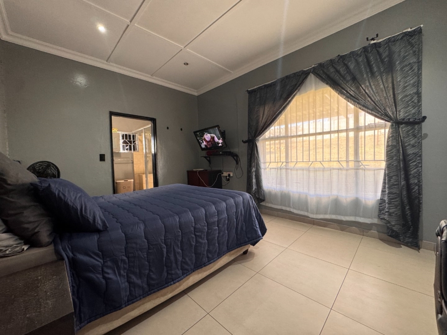 7 Bedroom Property for Sale in Deneysville Free State